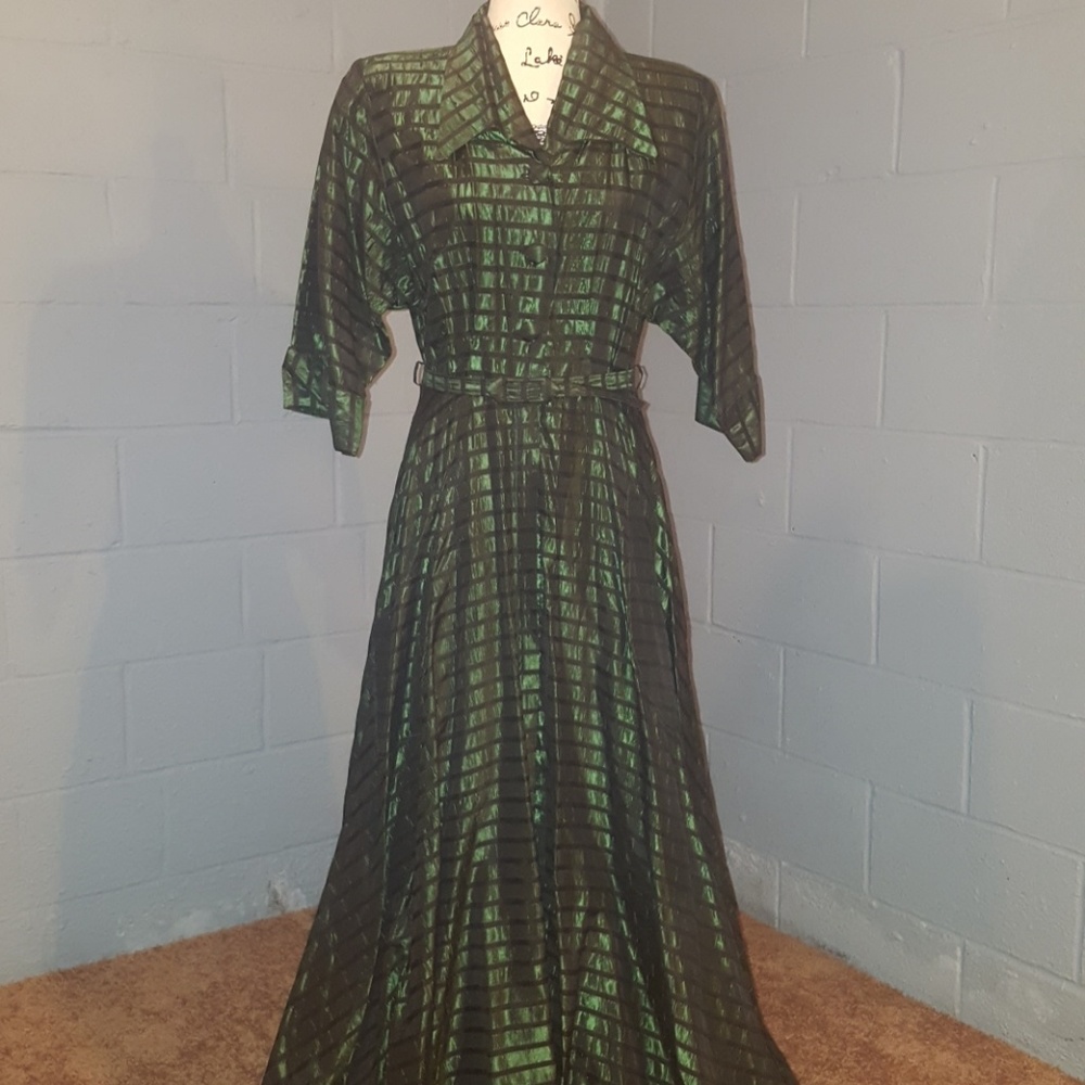 Beautiful genuine,1950's Vintage dress